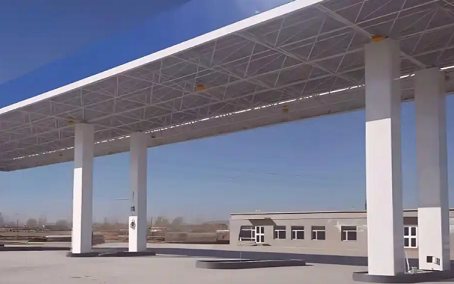 玉树钢结构加油站罩棚_螺栓球网架_挑檐_形象柱!